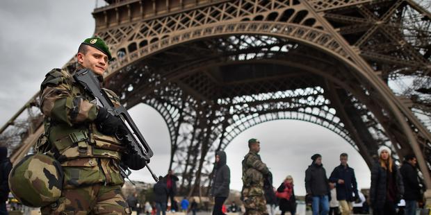 206597_France_Deploys_10_000_Troops_To_Boost_Security_After_Attacks